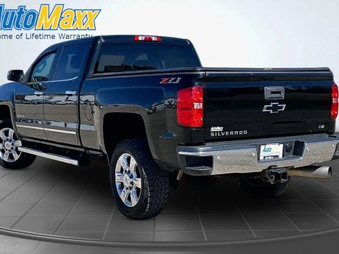 Used 2019 Chevrolet Silverado 2500 LTZ w/ Duramax Plus Package AWD/4WD image 4