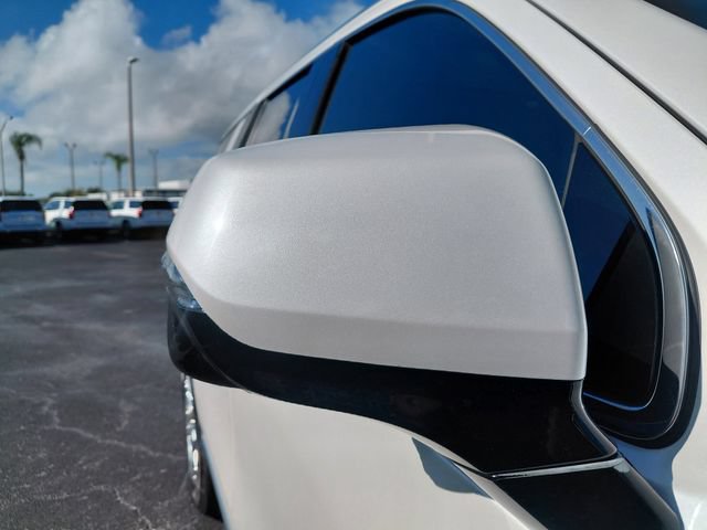 Used 2023 GMC Yukon Denali RWD image 15