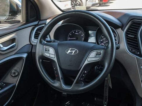 Used 2017 Hyundai Santa Fe Sport AWD/4WD image 12