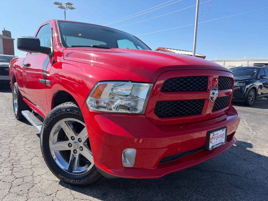 Used 2013 RAM 1500 Express RWD image 2
