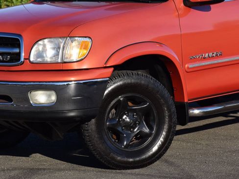 Used 2002 Toyota Tundra Limited RWD image 9
