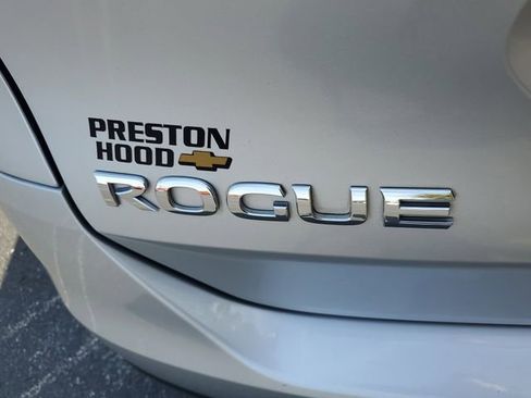 Used 2016 Nissan Rogue S w/ Appearance Package image 9