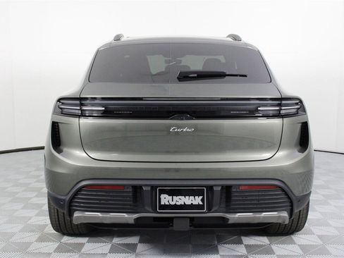 New 2025 Porsche Macan Turbo Electric image 6