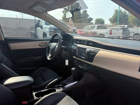 Used 2014 Toyota Corolla LE FWD image 11