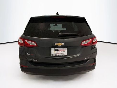 Used 2021 Chevrolet Equinox LS w/ LS Convenience Package AWD/4WD image 6