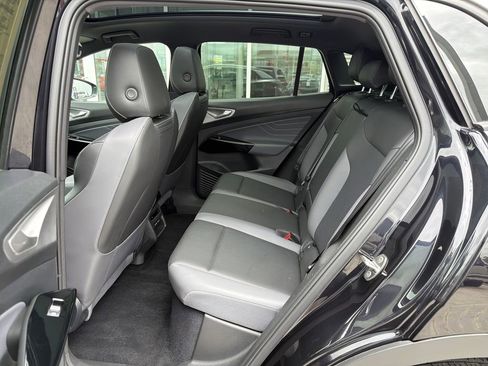 Certified 2023 Volkswagen ID.4 Pro S Plus AWD/4WD image 14