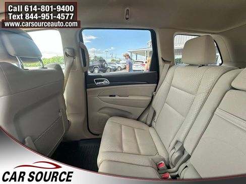 Used 2021 Jeep Grand Cherokee Laredo AWD/4WD image 20