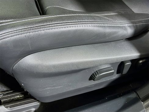 Used 2020 Subaru Outback Limited w/ Popular Package #2 image 18