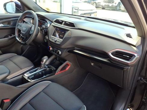 Certified 2023 Chevrolet TrailBlazer RS image 23