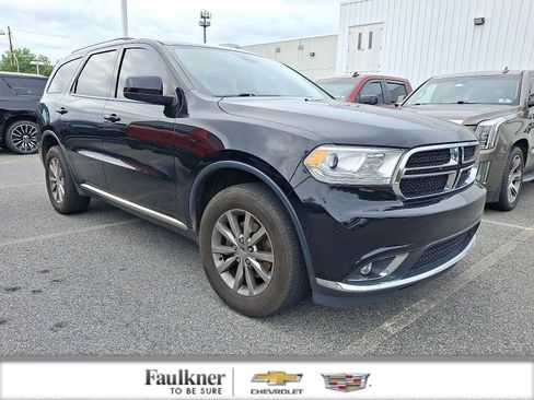 Used 2017 Dodge Durango SXT w/ Quick Order Package 23B AWD/4WD image 1
