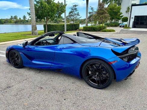 Used 2022 McLaren 720S Spider RWD image 12