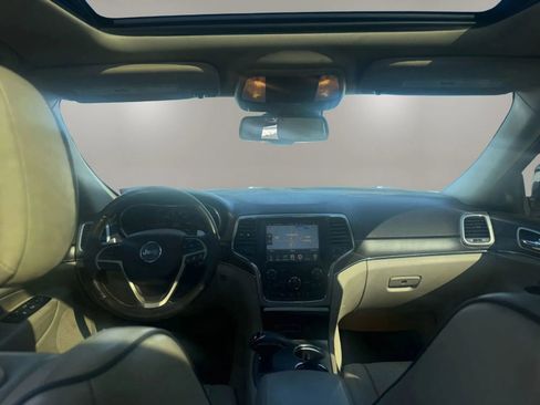 Used 2014 Jeep Grand Cherokee Overland w/ Advanced Technology Group image 34