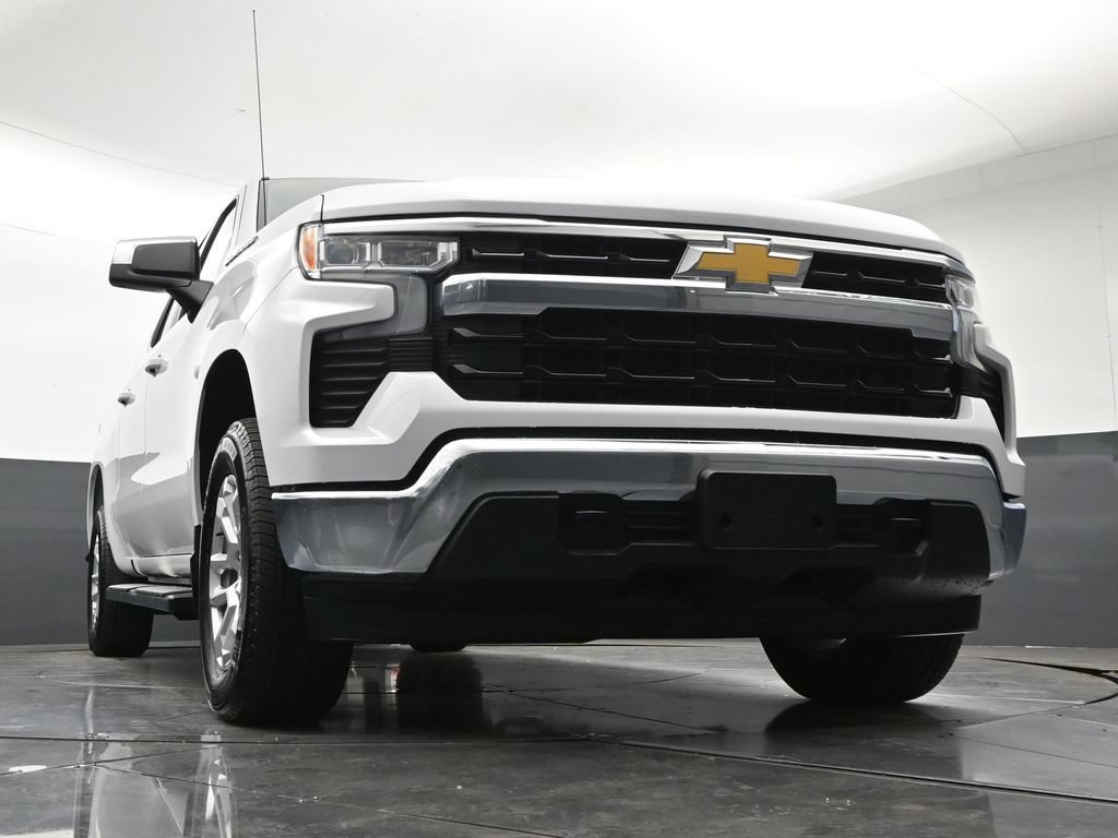 Used 2026 Chevrolet Silverado 1500 LT AWD/4WD image 29