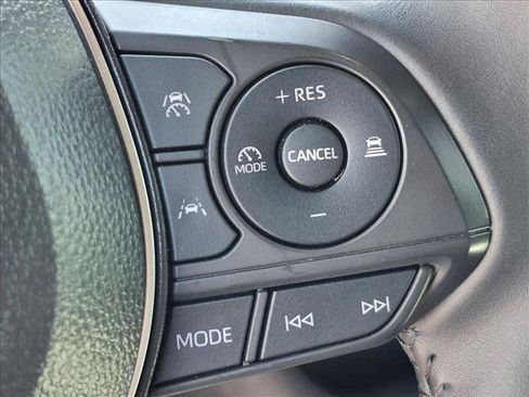 Used 2025 Toyota Corolla SE FWD image 15