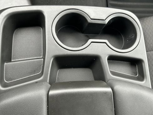 Used 2025 Chevrolet Silverado 2500 Custom w/ Custom Value Package image 34