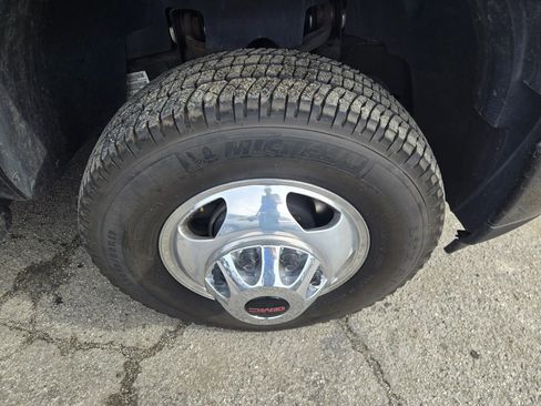 Used 2012 GMC Sierra 3500 Denali image 32