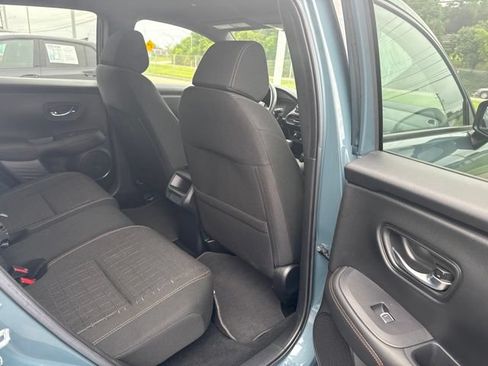 Used 2024 Honda HR-V Sport image 12