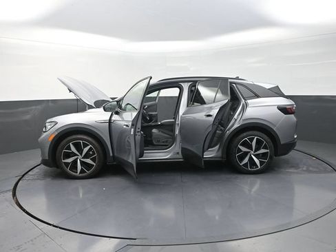 Used 2023 Volkswagen ID.4 Pro S RWD image 41