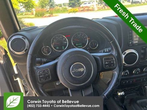 Used 2016 Jeep Wrangler Unlimited Sahara w/ Dual Top Group AWD/4WD image 12