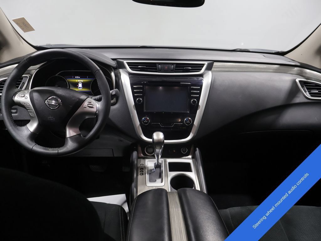 Used 2018 Nissan Murano SV AWD/4WD image 3