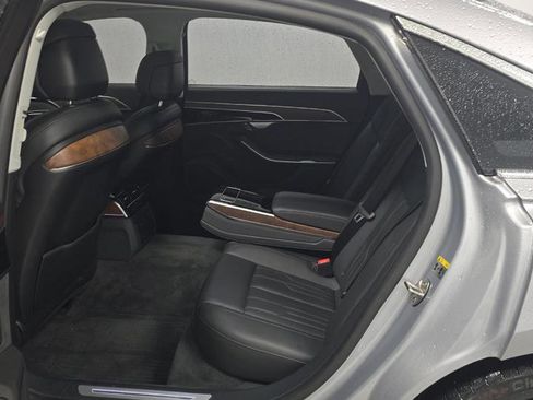 Used 2022 Audi A8 L 3.0T image 8