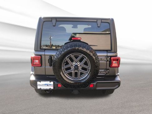 Used 2024 Jeep Wrangler Sport S image 5