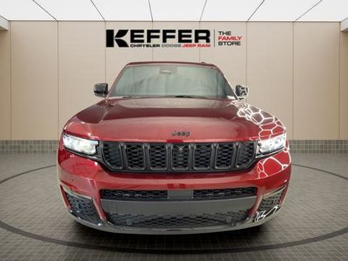New 2025 Jeep Grand Cherokee L Limited w/ Luxury Tech Group II RWD image 8