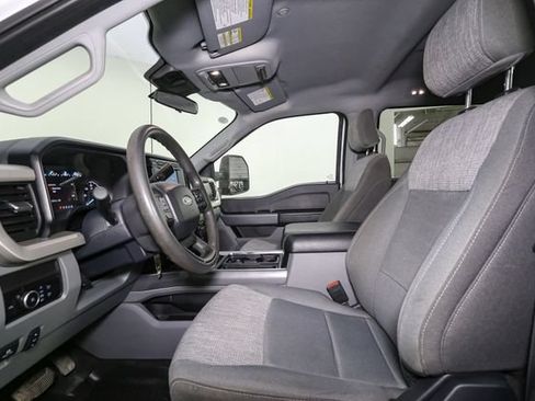 Used 2024 Ford F250 XLT AWD/4WD image 35