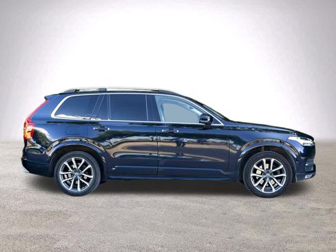 Used 2019 Volvo XC90 T6 Momentum w/ Protection Package Premier AWD/4WD image 10