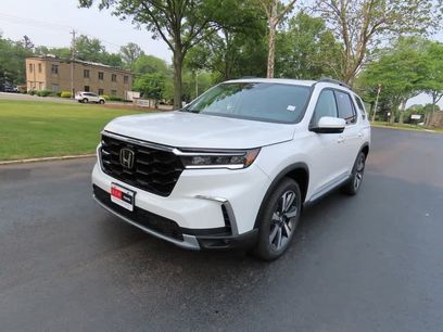 New 2025 Honda Pilot Touring