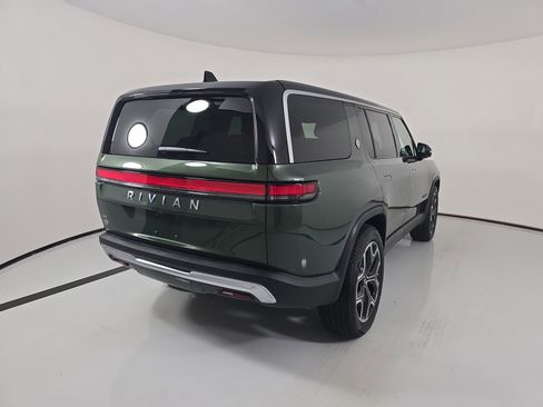 Used 2025 Rivian R1S Adventure image 5