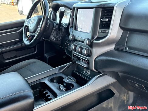Used 2020 RAM 2500 Big Horn w/ Level 1 Equipment Group AWD/4WD image 12