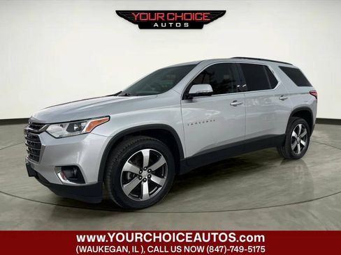 Used 2019 Chevrolet Traverse LT w/ LT Premium Package AWD/4WD image 1