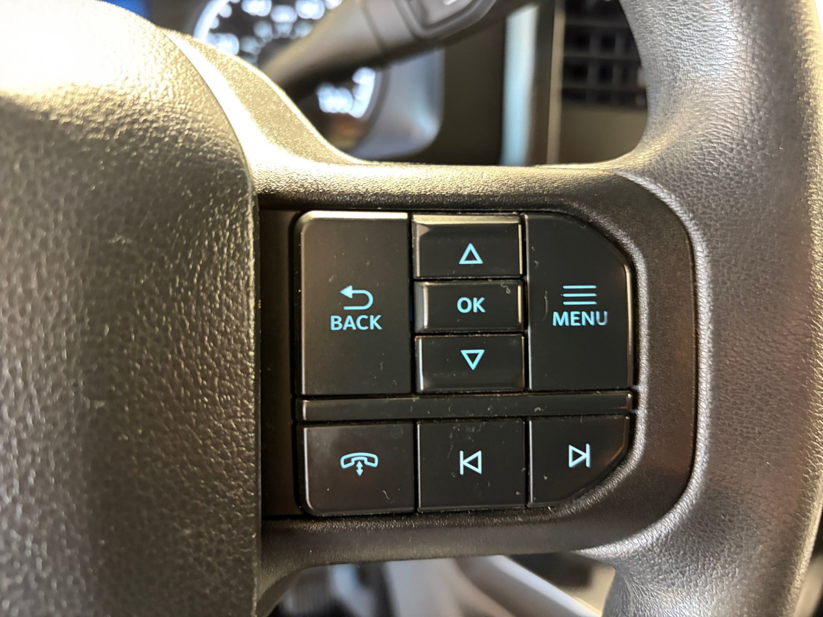 Used 2024 Ford F250 XLT w/ FX4 Off-Road Package AWD/4WD image 16