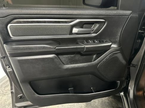 Used 2022 RAM 1500 Big Horn AWD/4WD image 11