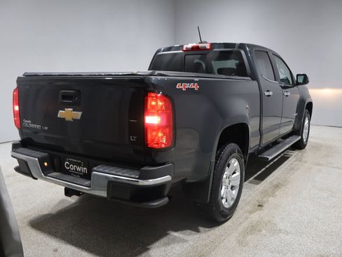 Used 2018 Chevrolet Colorado LT w/ Luxury Package, Chrome image 2
