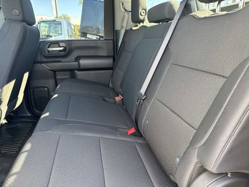 New 2026 GMC Sierra 2500 Pro w/ Convenience Package image 24