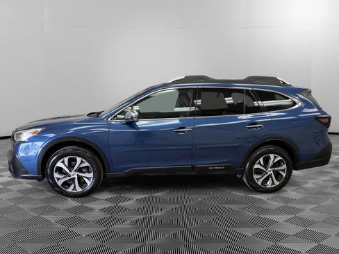 Used 2020 Subaru Outback Touring image 2