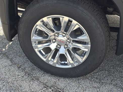 Used 2026 GMC Sierra 1500 Denali w/ Technology Package AWD/4WD image 12
