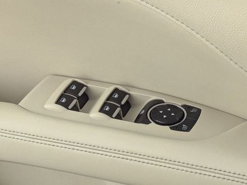 Used 2018 Lincoln MKZ Premiere FWD image 15
