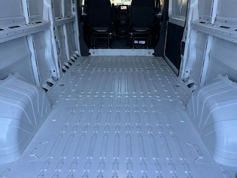 New 2025 RAM ProMaster 2500 w/ Convenience Group image 15