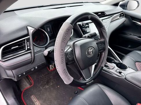 Used 2020 Toyota Camry TRD image 11