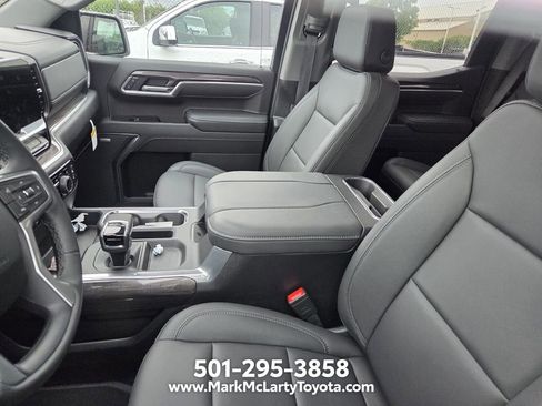 Used 2026 Chevrolet Silverado 1500 LTZ w/ LTZ Premium Package AWD/4WD image 6