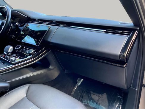 Used 2023 Land Rover Range Rover Sport SE Dynamic AWD/4WD image 18