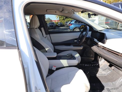 Used 2024 Nissan Ariya ENGAGE e-4ORCE image 30