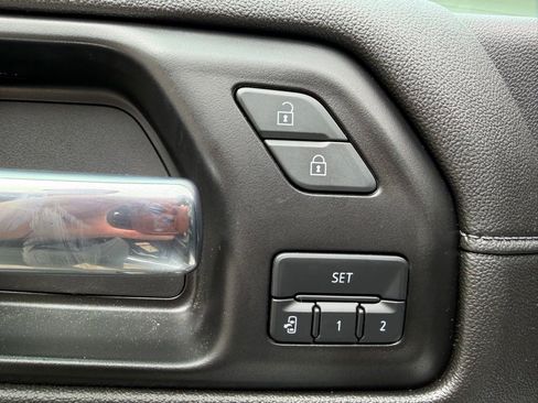 Certified 2022 GMC Sierra 1500 Denali w/ Driver Alert Package II AWD/4WD image 14