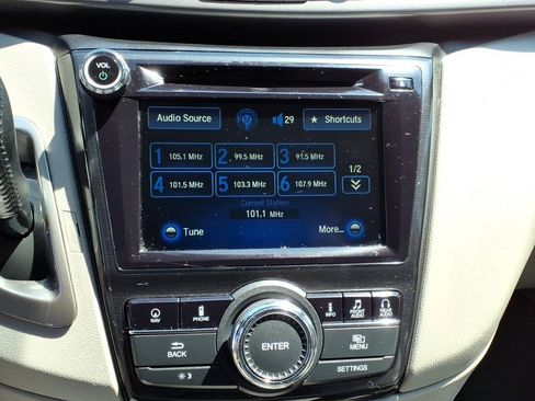 Used 2014 Honda Odyssey Touring image 25