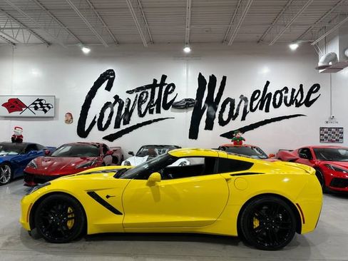 Used 2016 Chevrolet Corvette Stingray Coupe w/ 3LT Preferred Equipment Group image 32