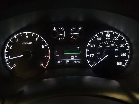 Used 2017 Nissan Sentra S FWD image 23