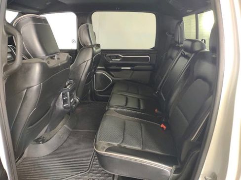 Used 2023 RAM 1500 Laramie AWD/4WD image 14
